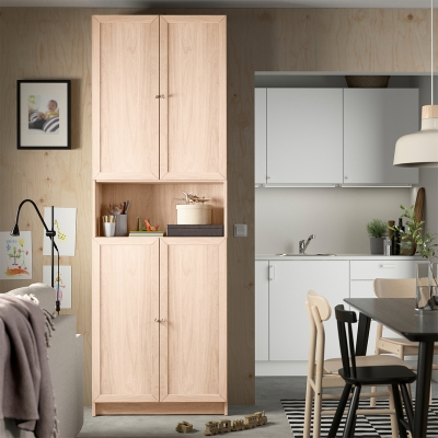 Шкаф Билли 22 FS дуб молочный дизайн IKEA в интерьере